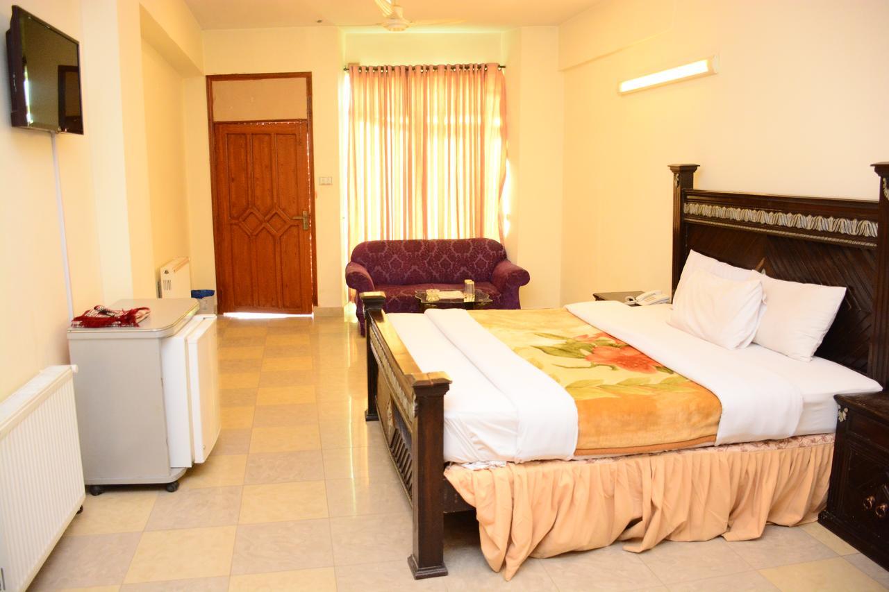 Hotel Move-N-Pick Murree Exterior foto