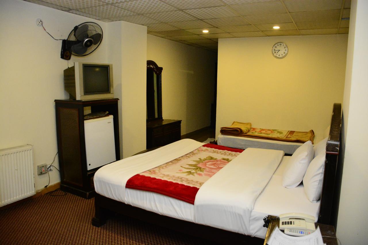 Hotel Move-N-Pick Murree Exterior foto