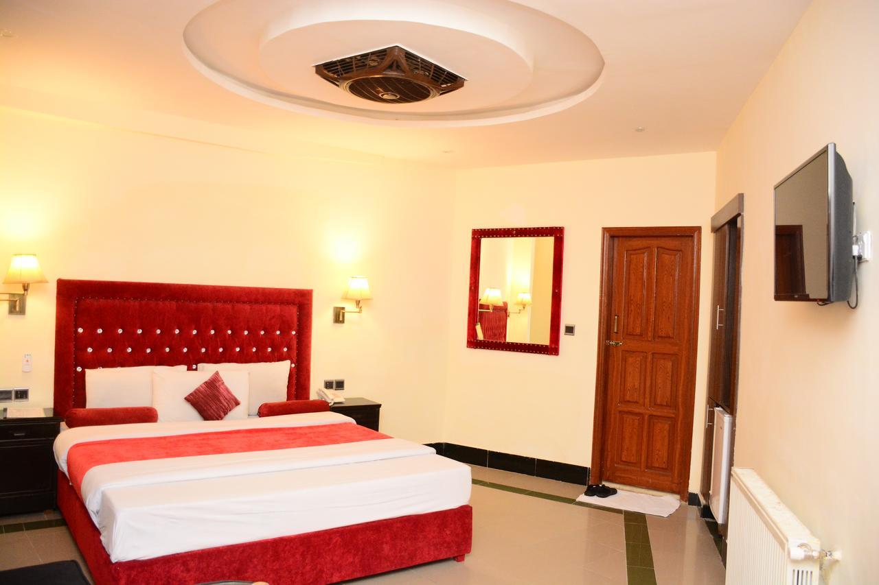 Hotel Move-N-Pick Murree Exterior foto