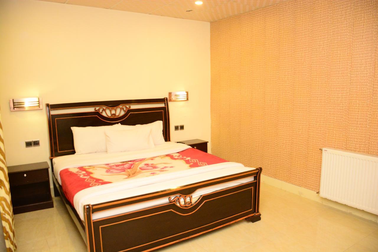 Hotel Move-N-Pick Murree Exterior foto